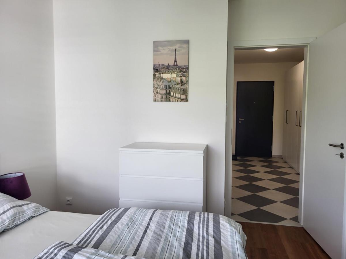 New Apartment In Karlin, Praha 8, Close To Center Екстериор снимка
