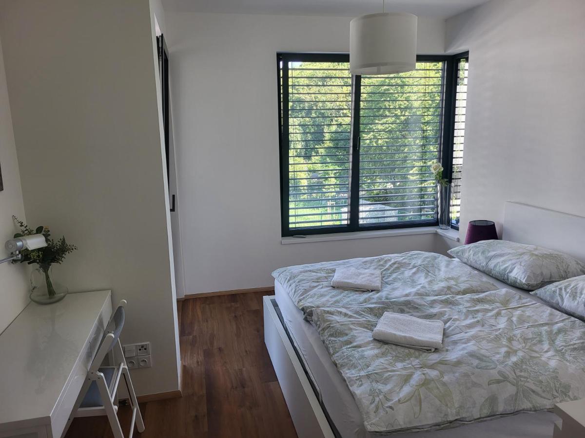 New Apartment In Karlin, Praha 8, Close To Center Екстериор снимка