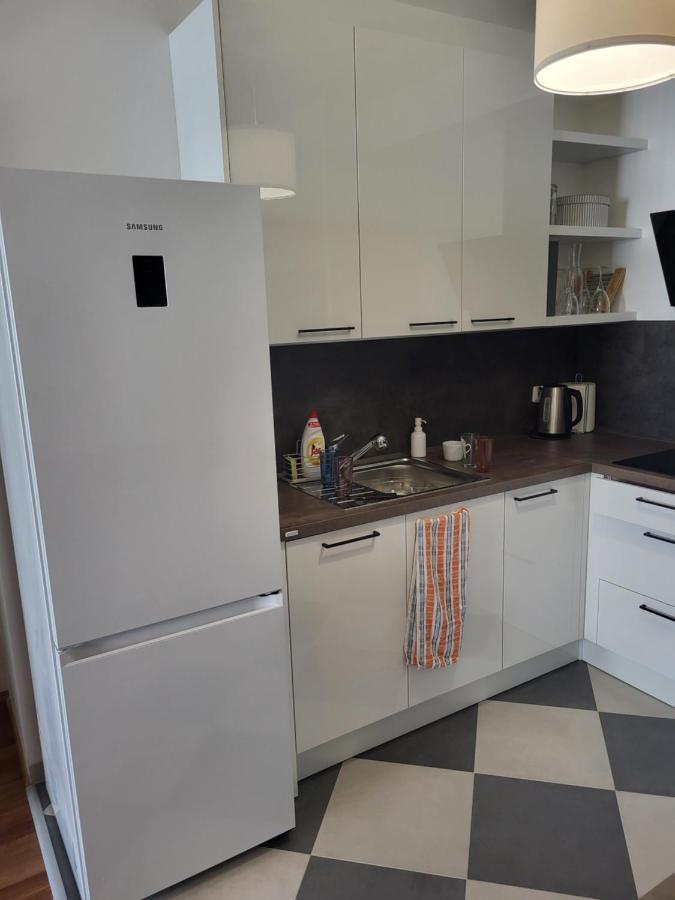 New Apartment In Karlin, Praha 8, Close To Center Екстериор снимка